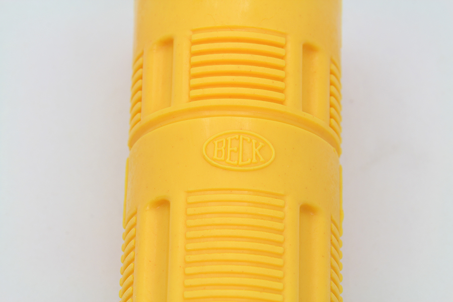 Yellow Beck Plastic Grip Set